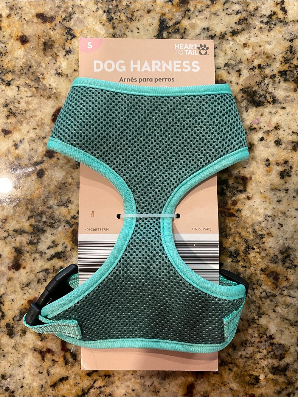 Heart to Tail Small Mint Mesh Dog Harness